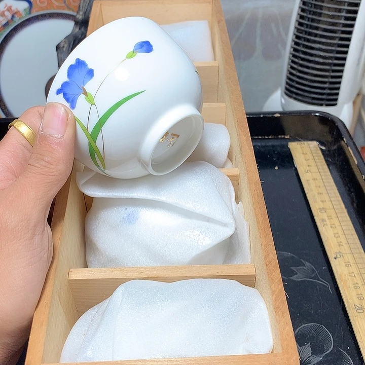 瓷片我不在这里干咯么不和别人