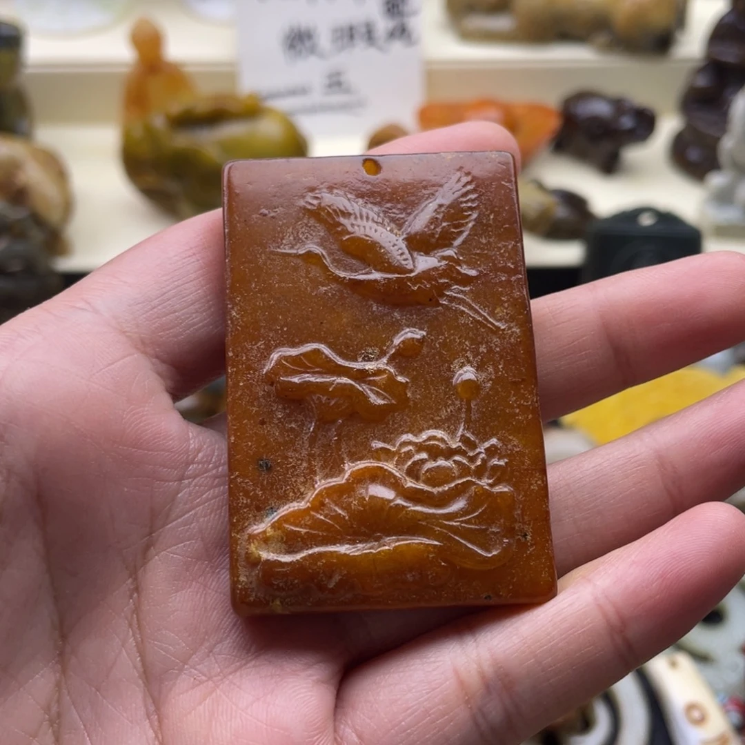 未镶嵌蛇纹石玉颈饰