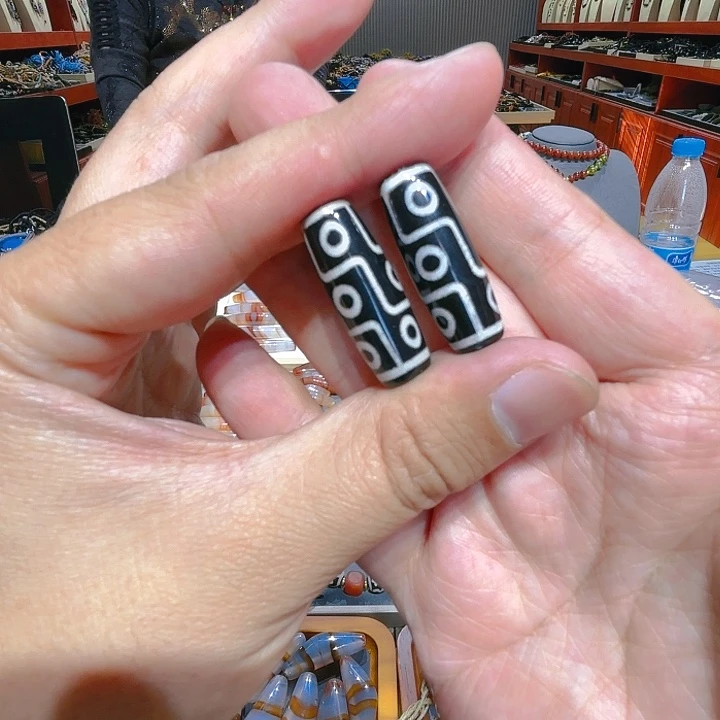 未镶嵌玛瑙/玉髓珠宝奇石