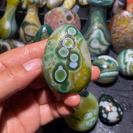 石英质玉未镶嵌珠宝半成品A****y