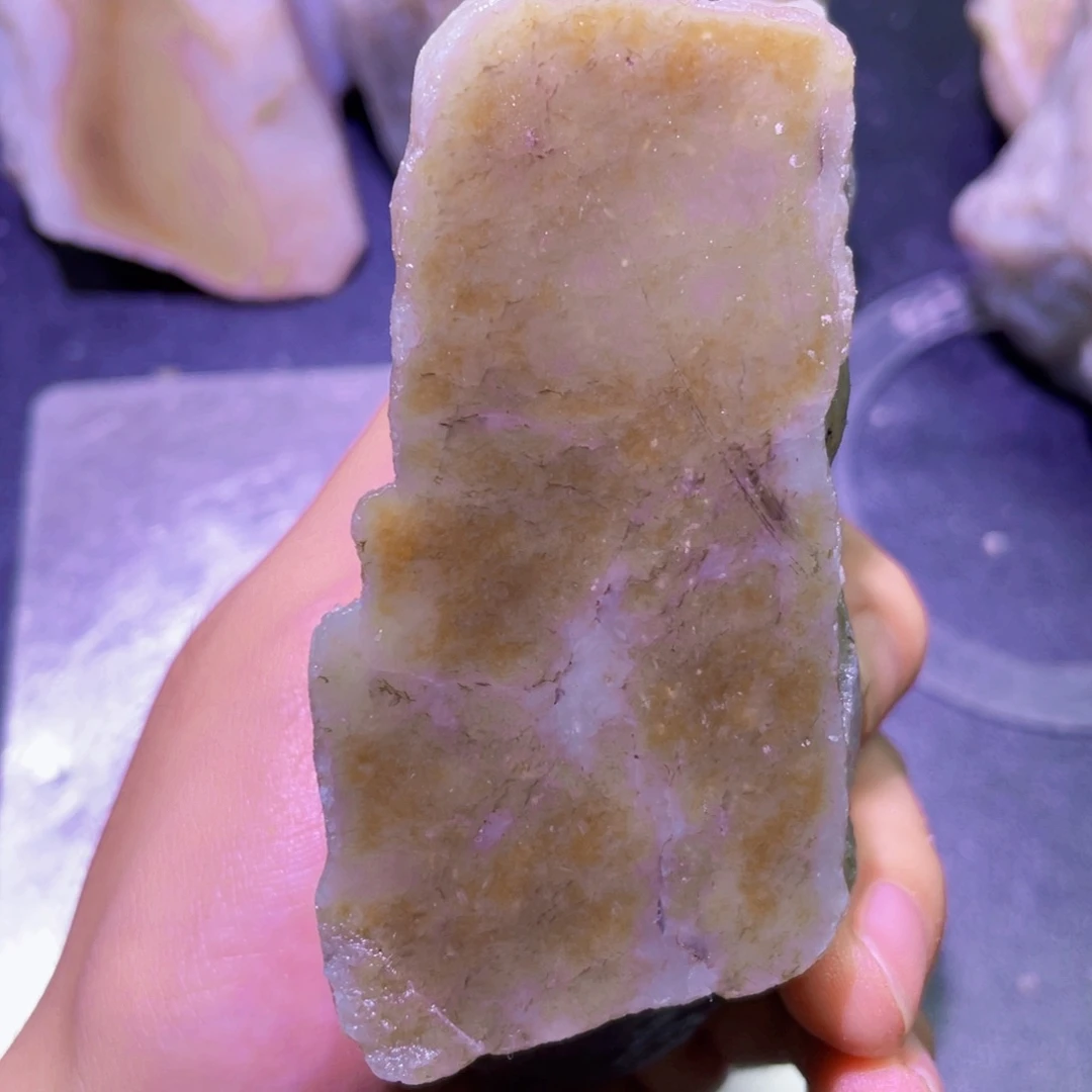 未镶嵌和田玉珠宝半成品