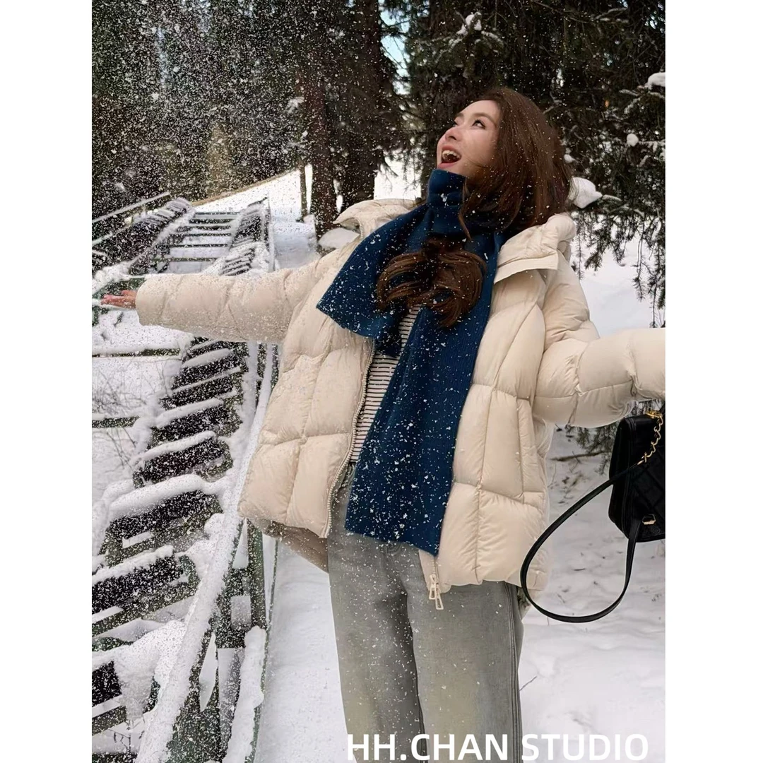 HH.CHAN“奶糕”90白鹅绒高充绒连帽百搭一手长白鹅绒服HH55Q40115