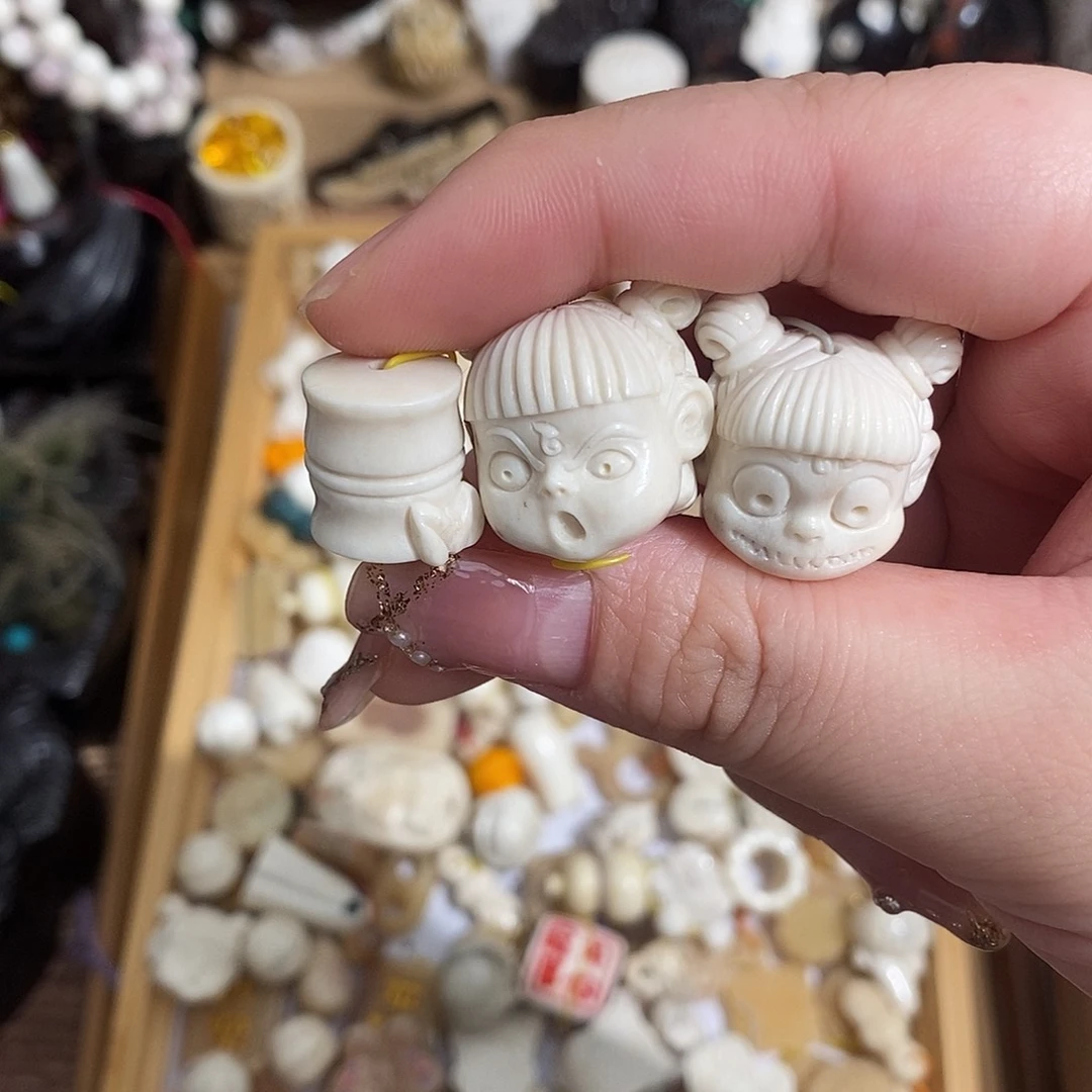 把件鹿骨沙****?M49哪吒头两个加竹子不退换