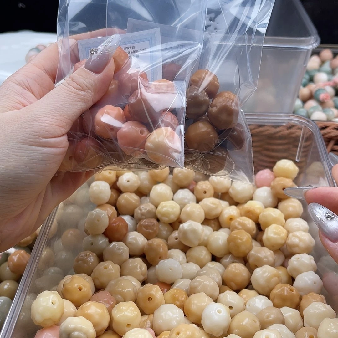 白玉菩提吊坠c18mm/15+2颗