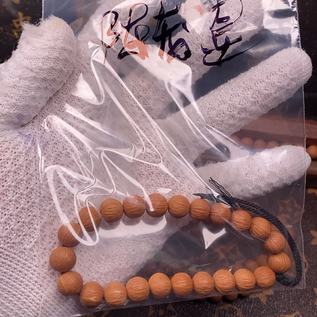 手串猴头核桃陈****影猴头凤羽10+mm 陈老湿