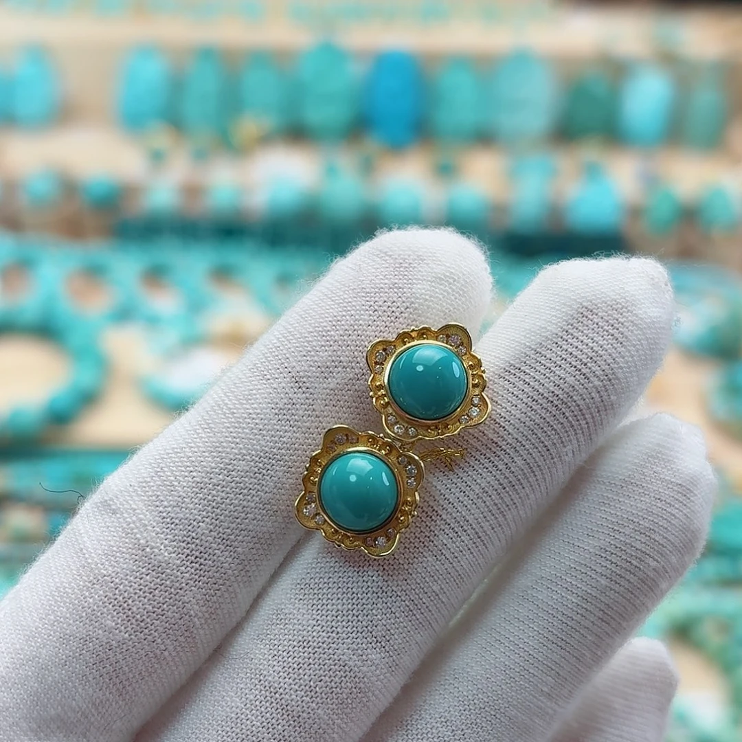 绿松石18K金镶嵌珠宝奇石