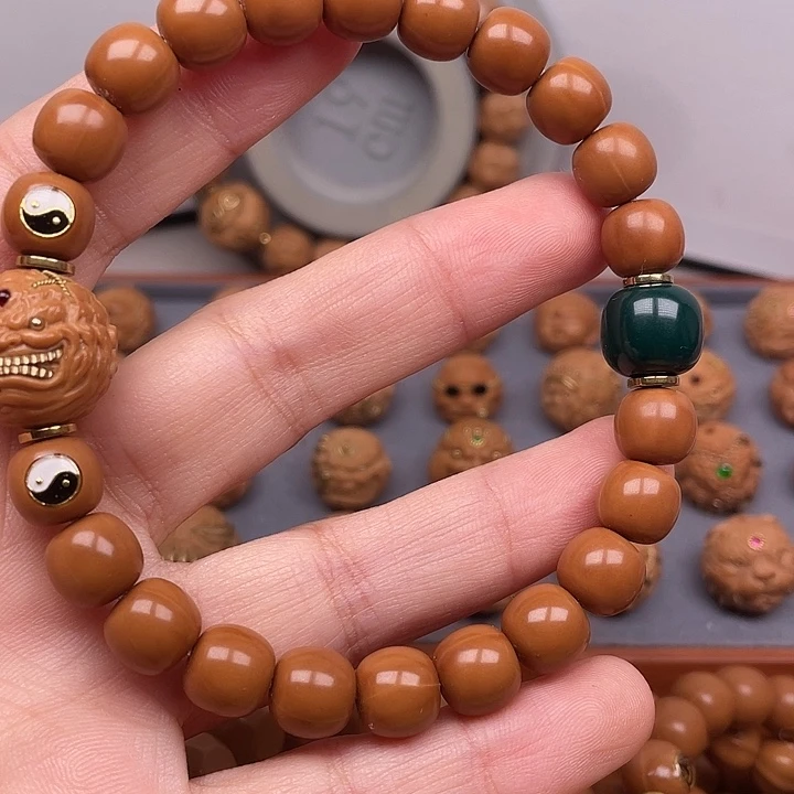 吊坠核桃全品老型烟鬼