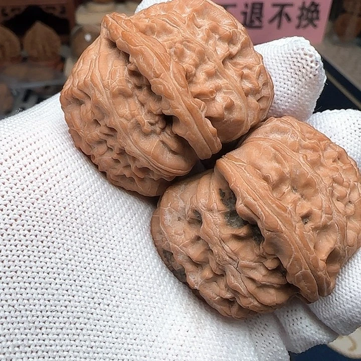 文玩核桃吊坠涛**旧全品白狮子40尺