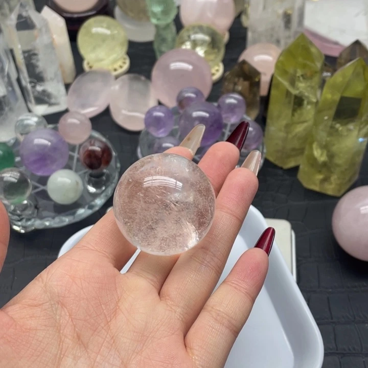 水晶8未镶嵌吃****市天然水晶