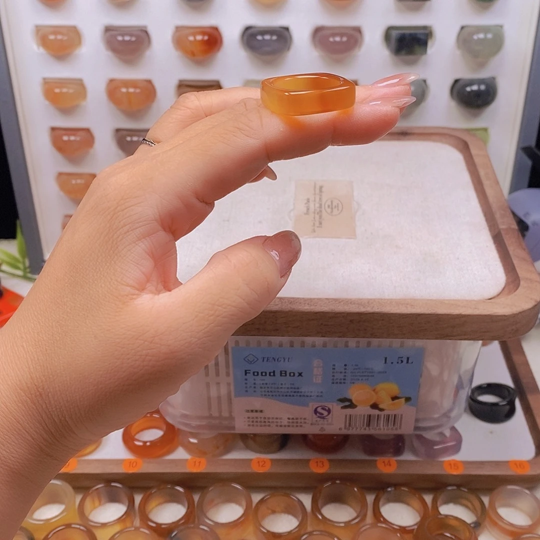 乖****未镶嵌戒指玛瑙/玉髓港20