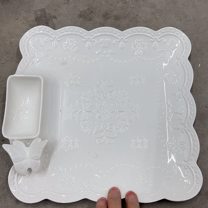 碟微瑕介意勿拍……一个四方蝴蝶