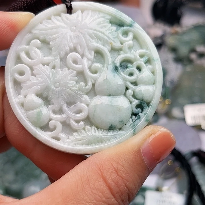 翡翠未镶嵌吊坠(不含链)挂件