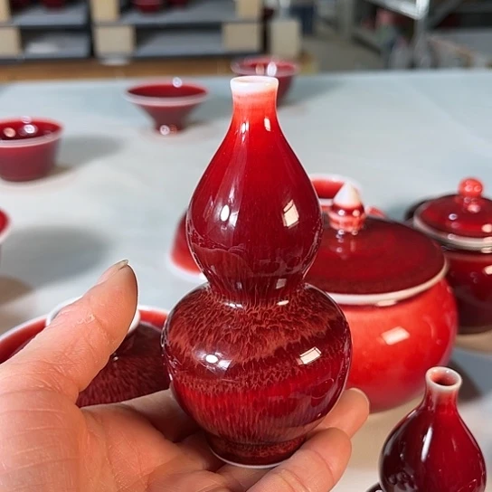 长*景德镇陶瓷红马坊葫芦瓶