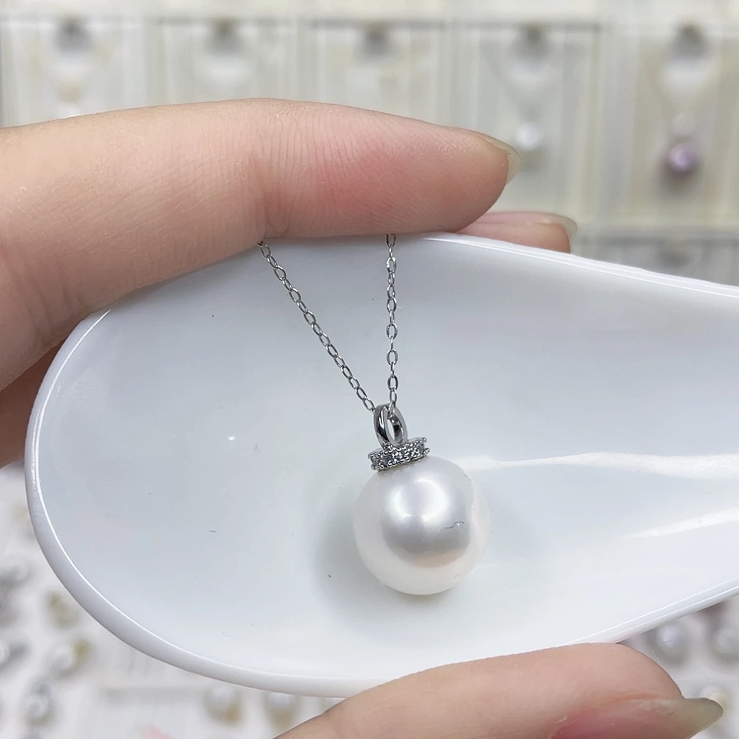 淡水珍珠吊坠(赠链)合金
