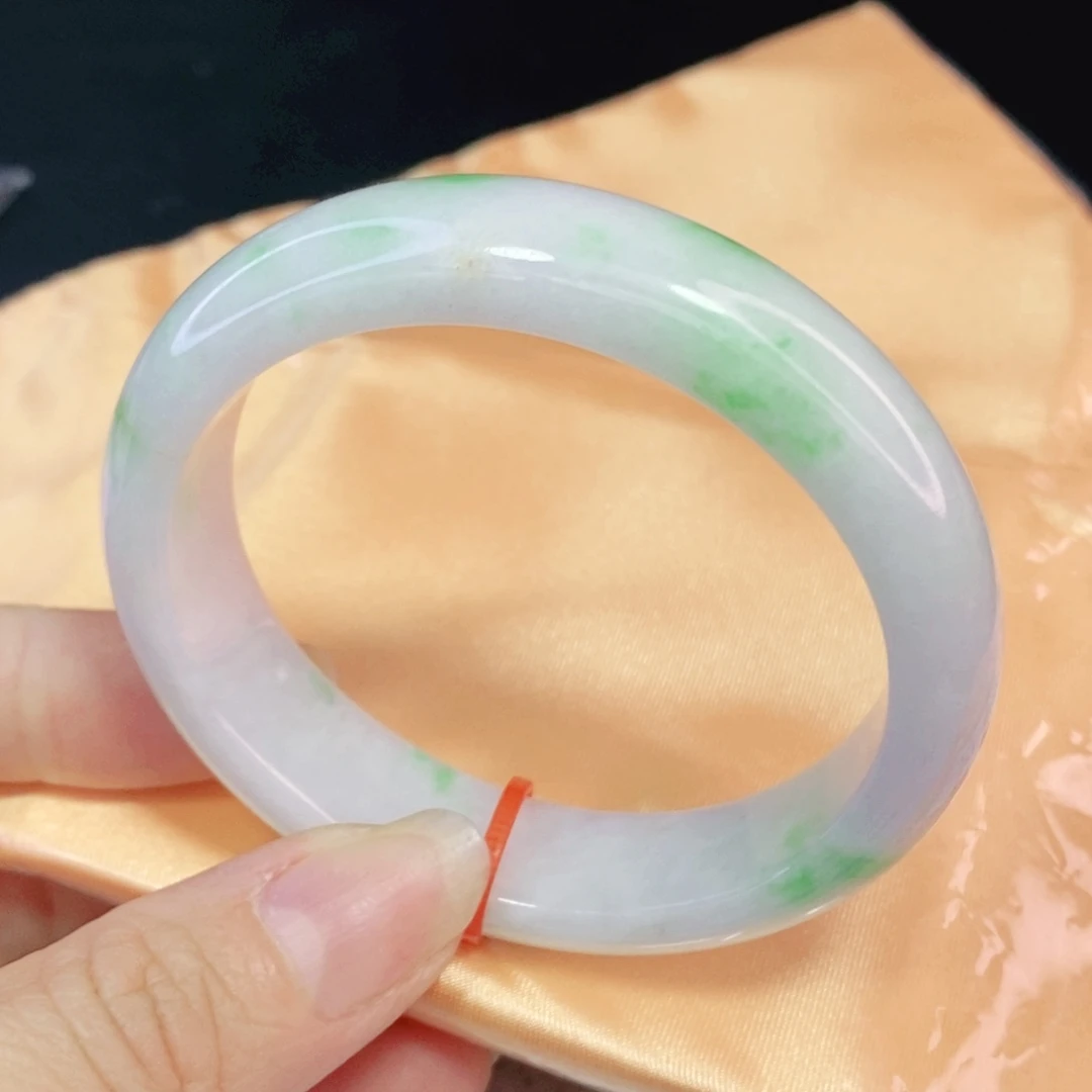 未镶嵌手镯翡翠53.7贵妃