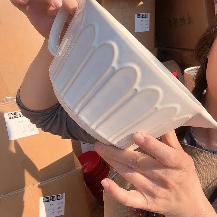 尾单高温陶瓷白色巴洛克导流碗