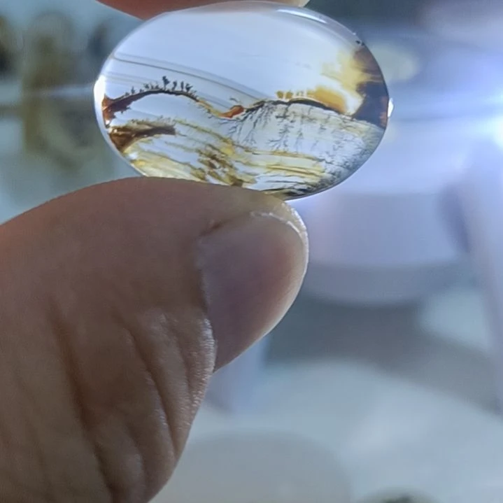 玛瑙/玉髓未镶嵌珠宝奇石
