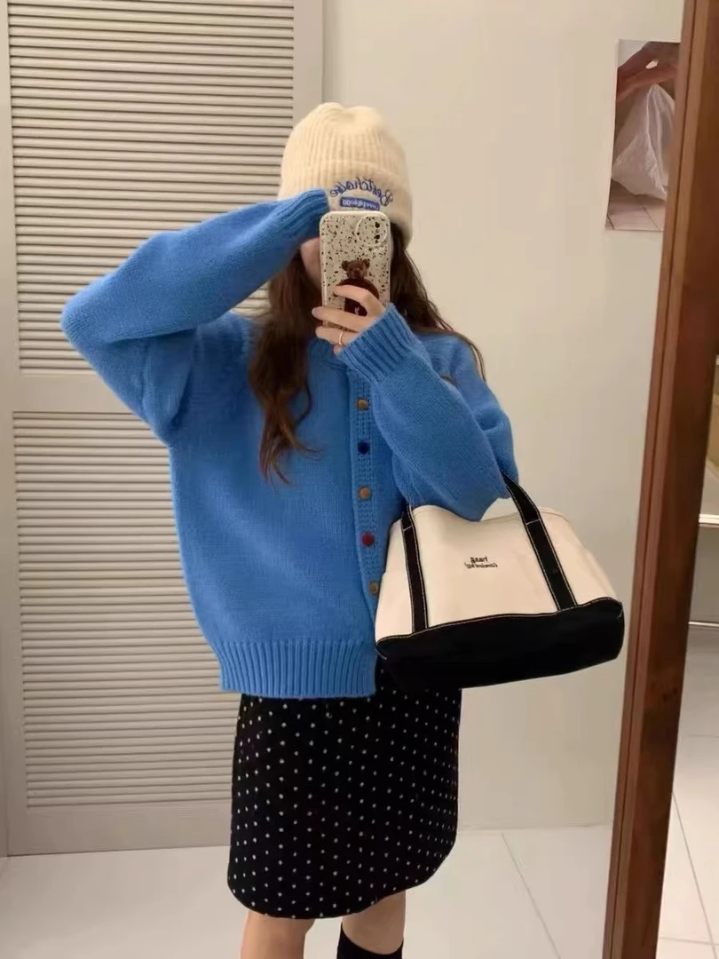 设计感彩色纽扣圆领毛衣外套女春季宽松减龄外穿针织开衫上衣加厚