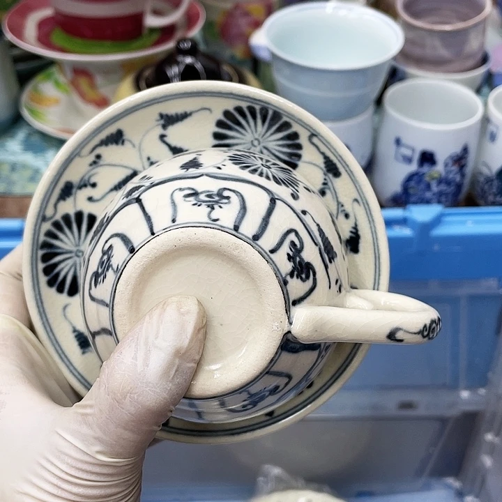 灯****x218 鹿屋家的美麗瓷器