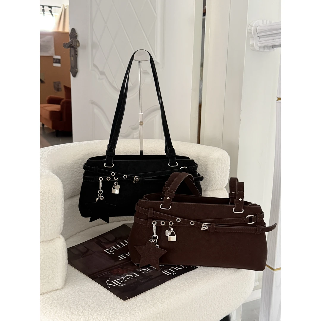 2025新款韩风雾面高级感女包单肩斜挎大容量通勤托特包法棍包包