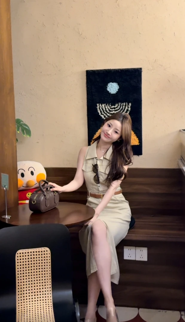 法式翻领衬衫连衣裙女夏季气质通勤收腰修身裙子送腰带