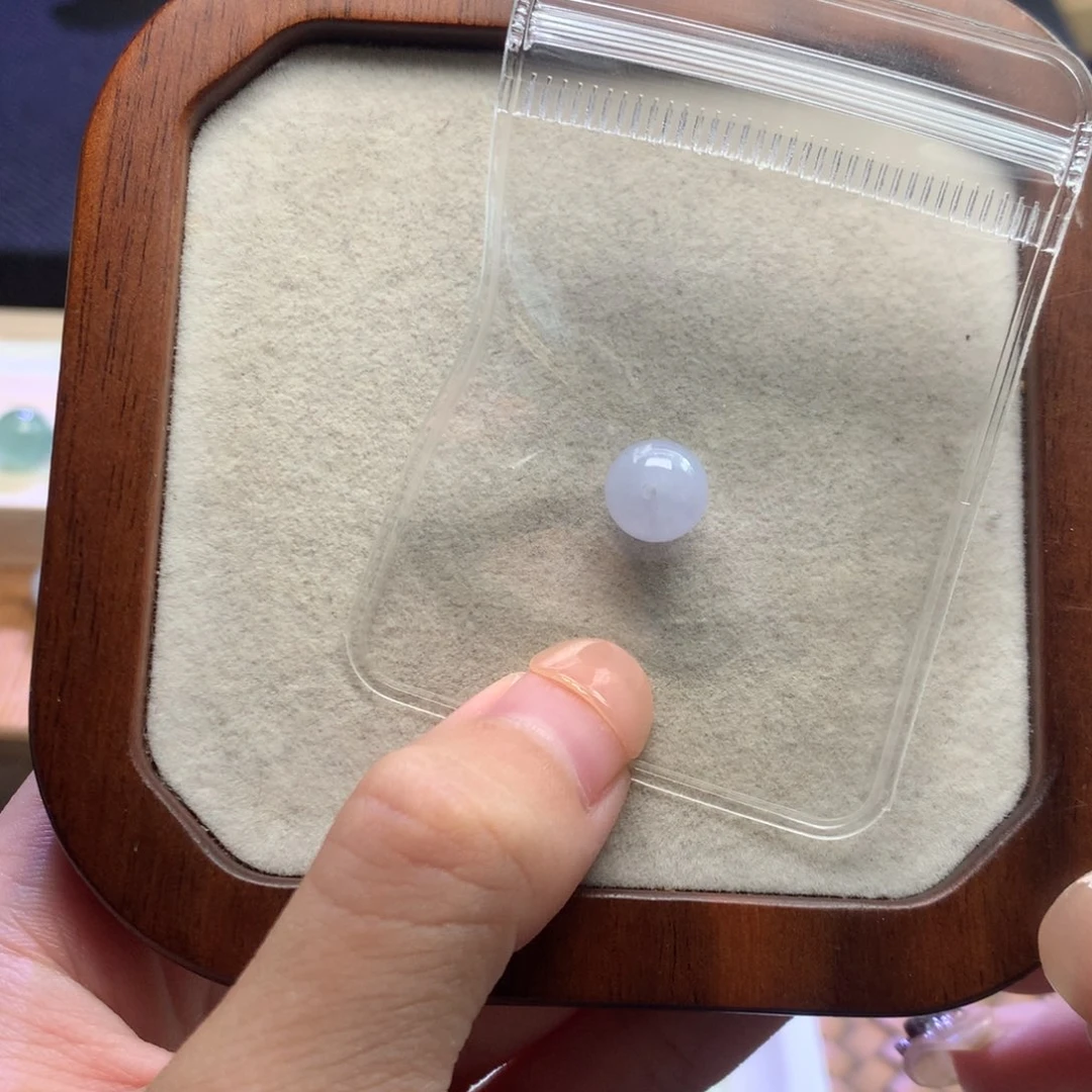 大***客未镶嵌手链翡翠紫底9mm