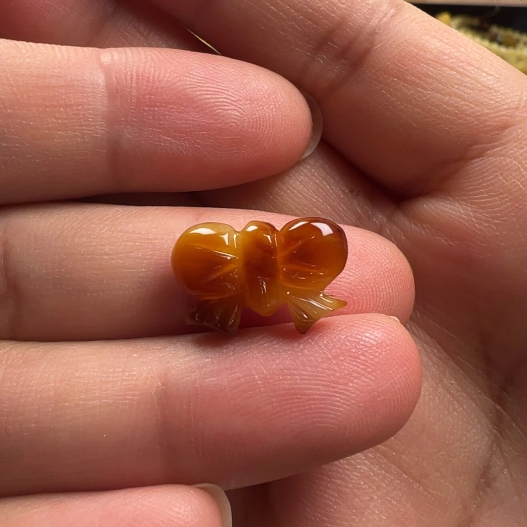 蜜蜡颈饰未镶嵌蝴蝶结