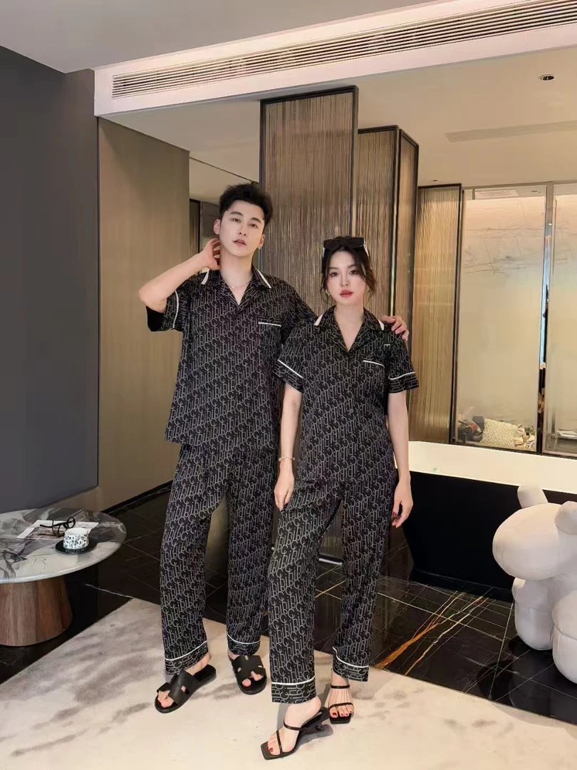 情侣睡衣春秋款男士四季通用冰丝长袖2025新款洋气时尚女款家居服