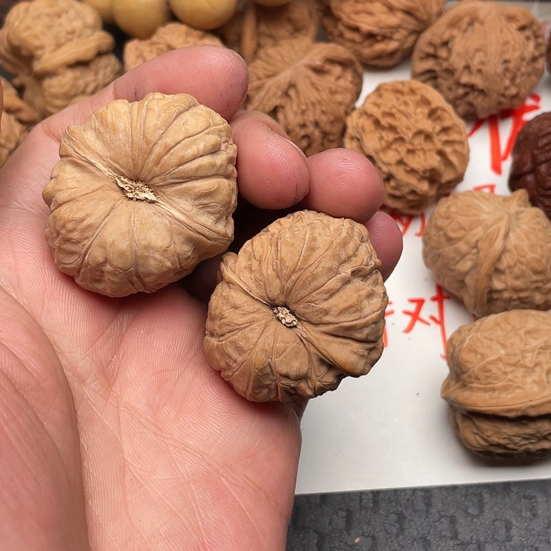 文玩核桃吊坠苦*笑南瓜