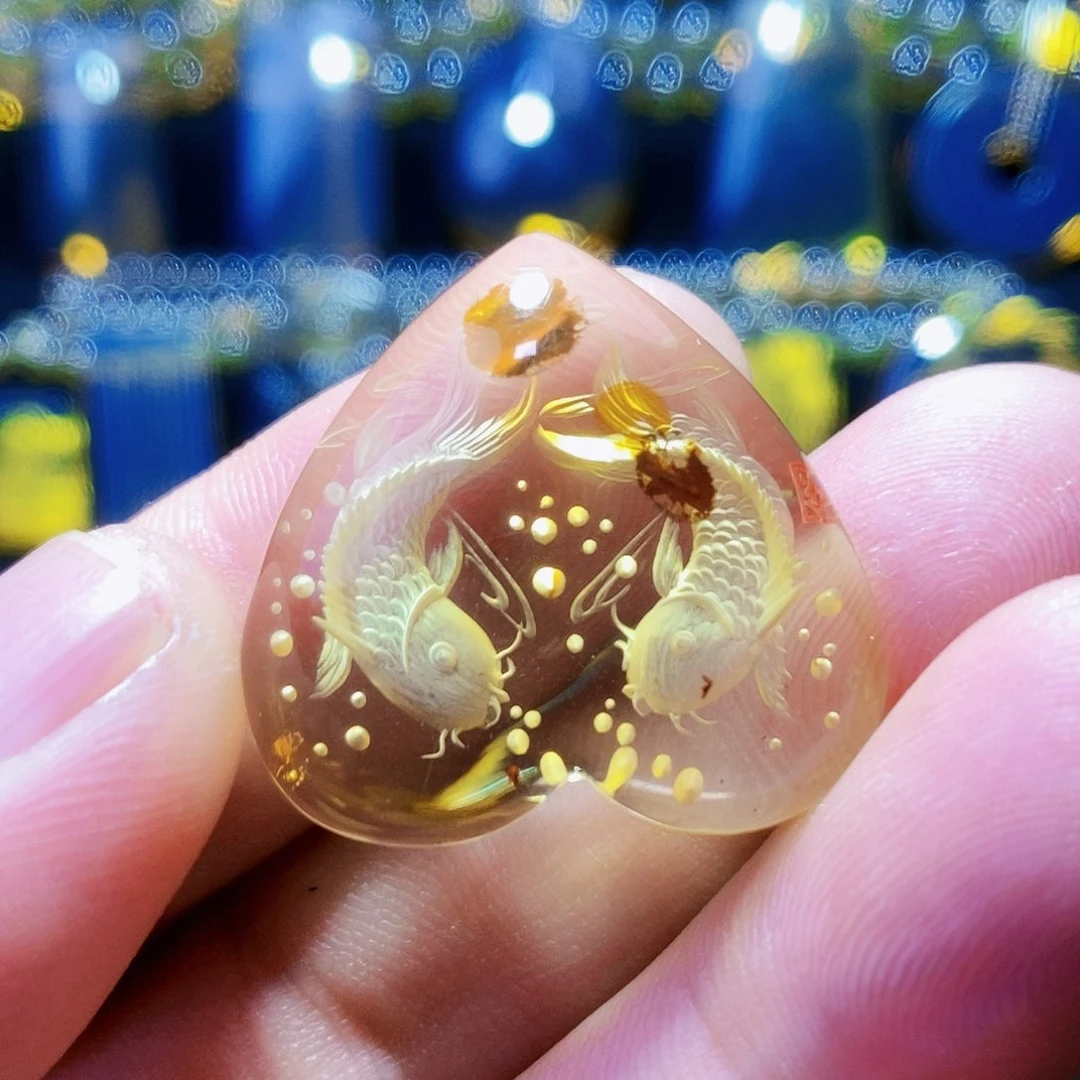 【闪购商品】金珀颈饰未镶嵌琥珀阴雕