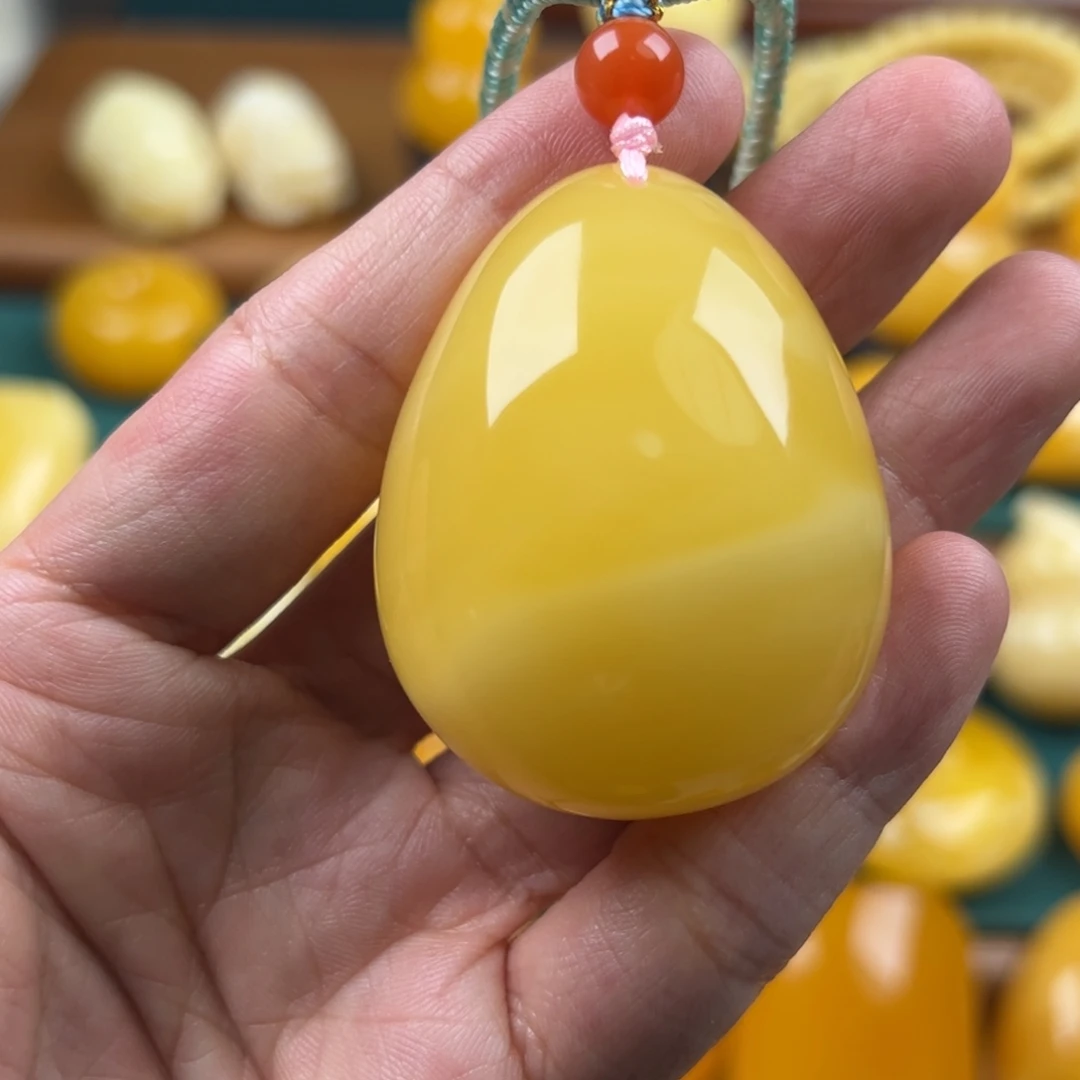 琥珀未镶嵌颈饰纯天然琥珀蜜蜡无优化