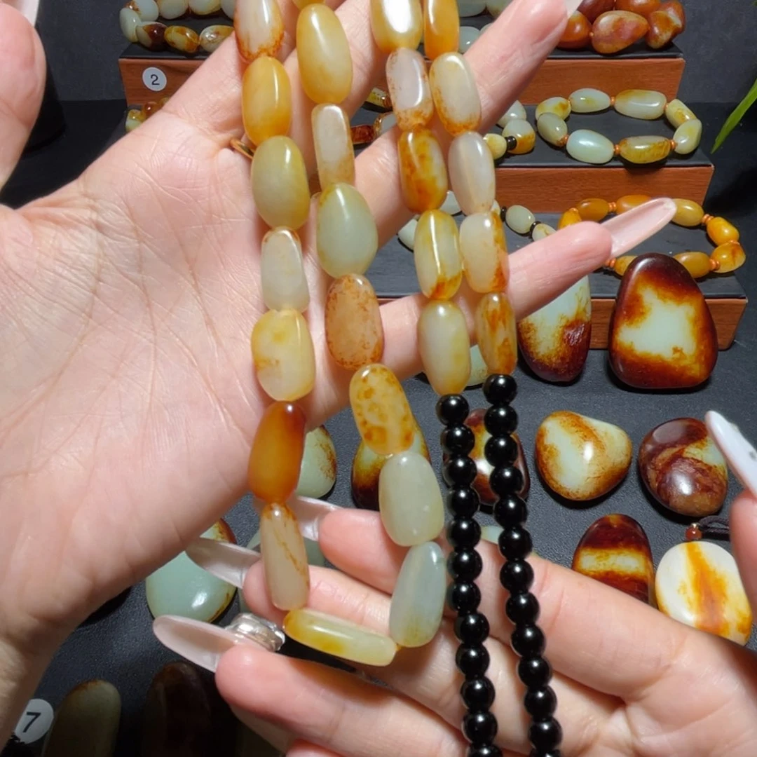 项圈未镶嵌和田玉小*神