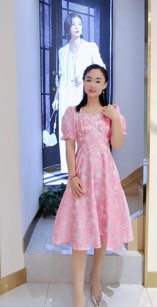 珈姿莱尔下款连衣裙