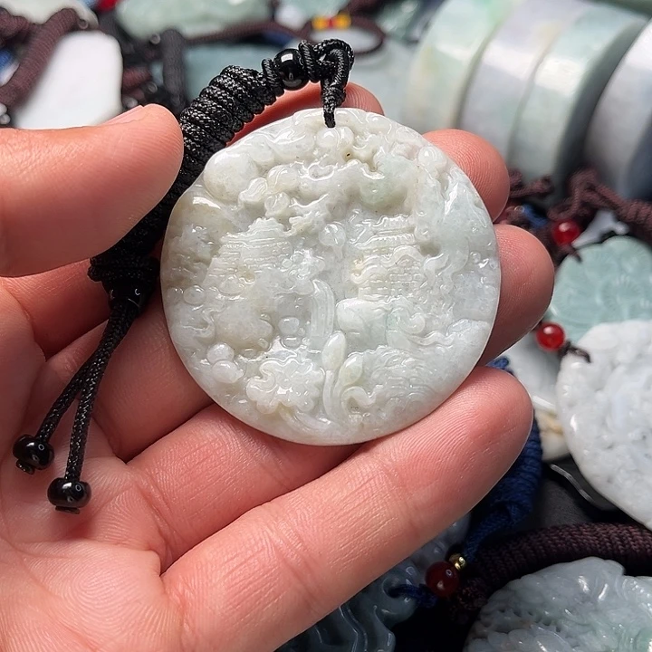 翡翠颈饰未镶嵌翡翠A貨翡翠掛件