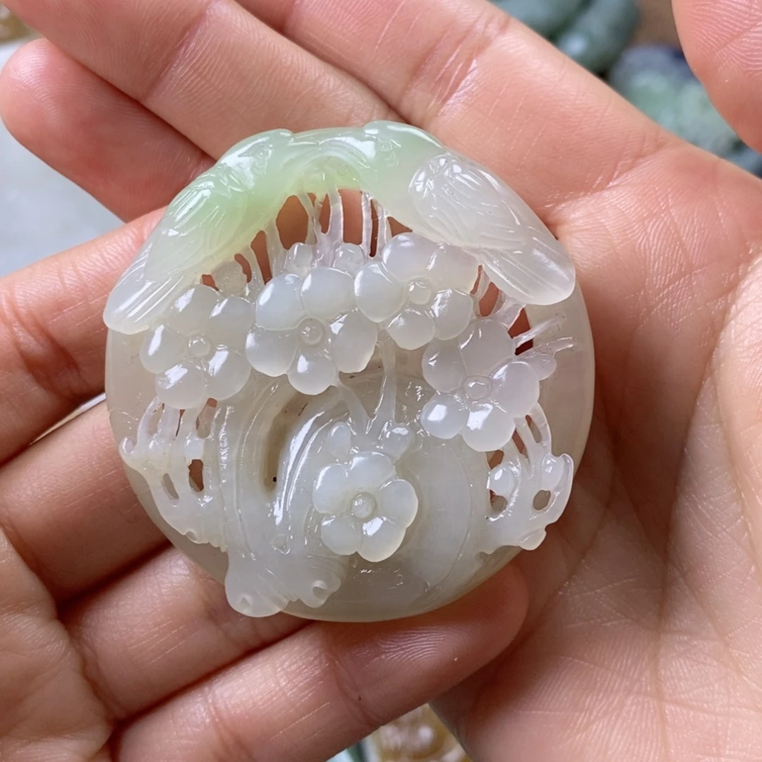 未镶嵌和田玉挂件