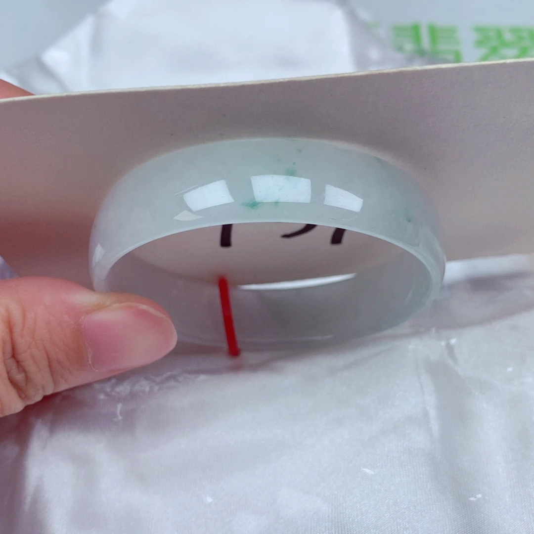 未镶嵌手镯翡翠翡翠