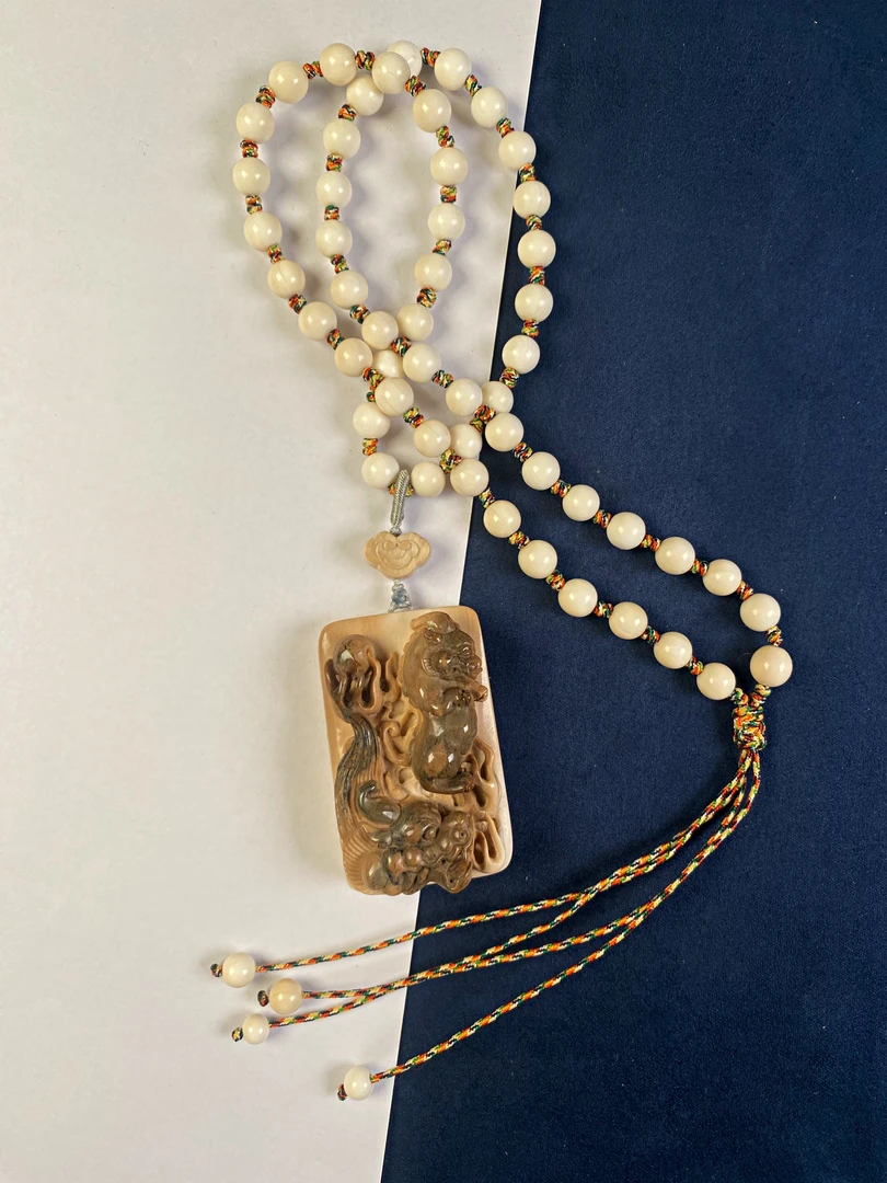 猛犸牙带咖貔貅挂坠套链0.8*53颗俄罗斯西伯利亚冻土层冰川猛犸牙