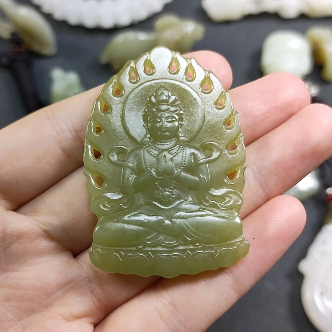 和田玉未镶嵌颈饰