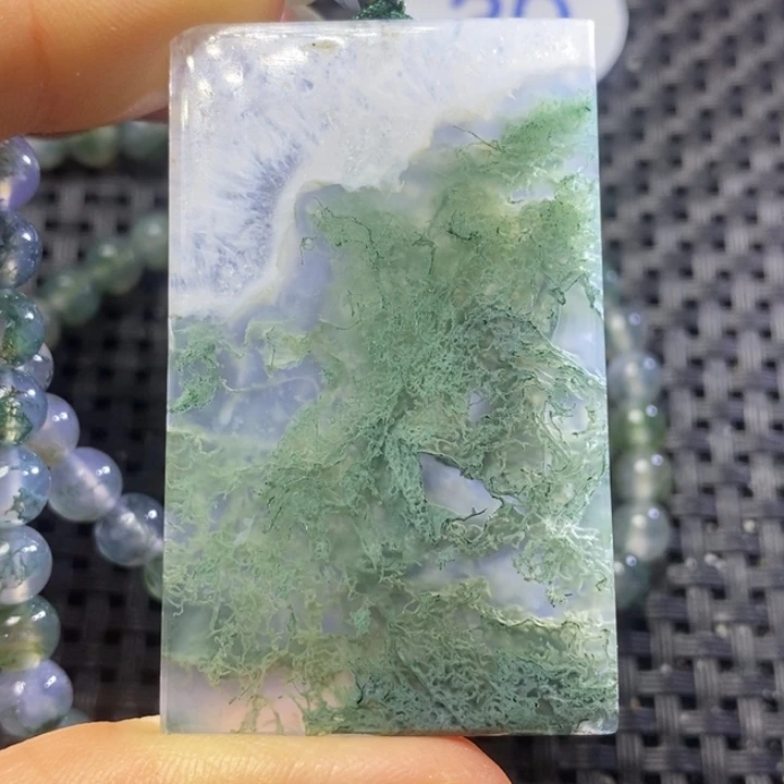 未镶嵌颈饰玛瑙/玉髓宝**卡