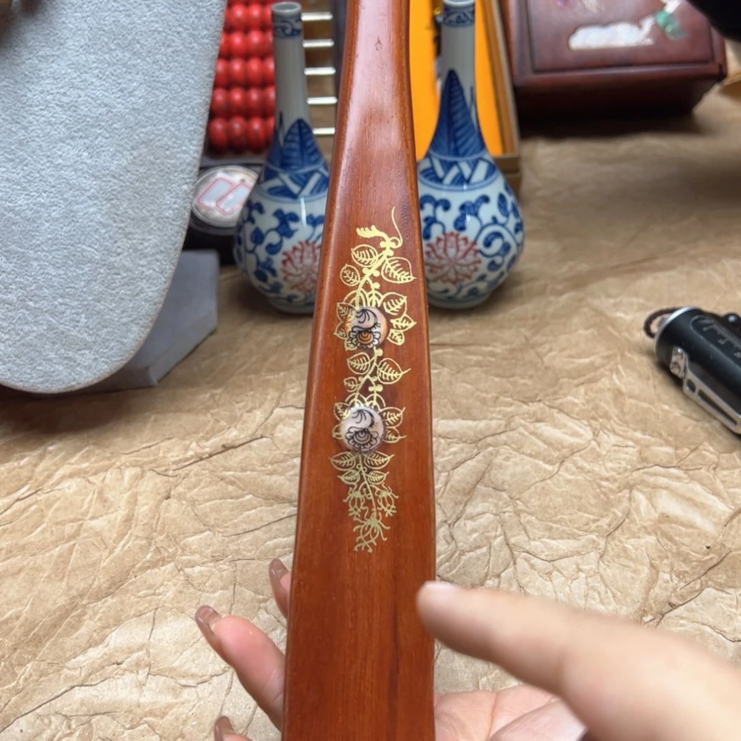 大叶紫檀（黑酸枝木类）