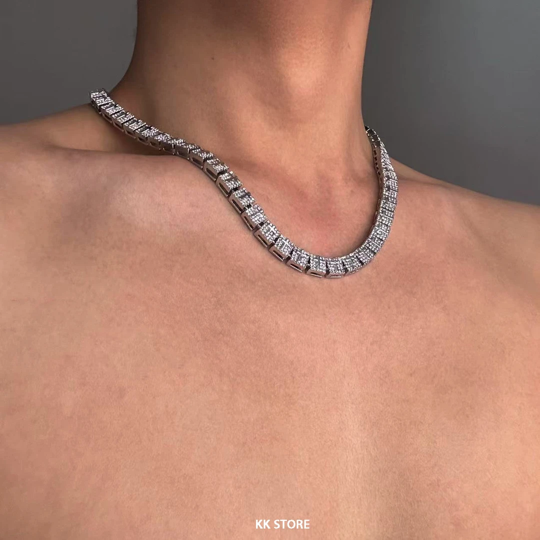 锌合金项链 轻奢设计方糖满锆十字架颈链男款锁骨链配饰小众百搭