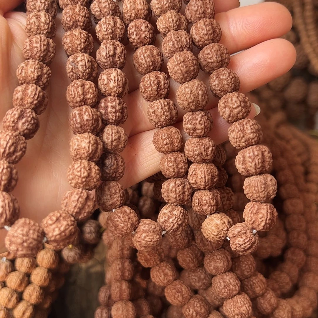 金刚菩提吊坠花王非精品，一条保手持