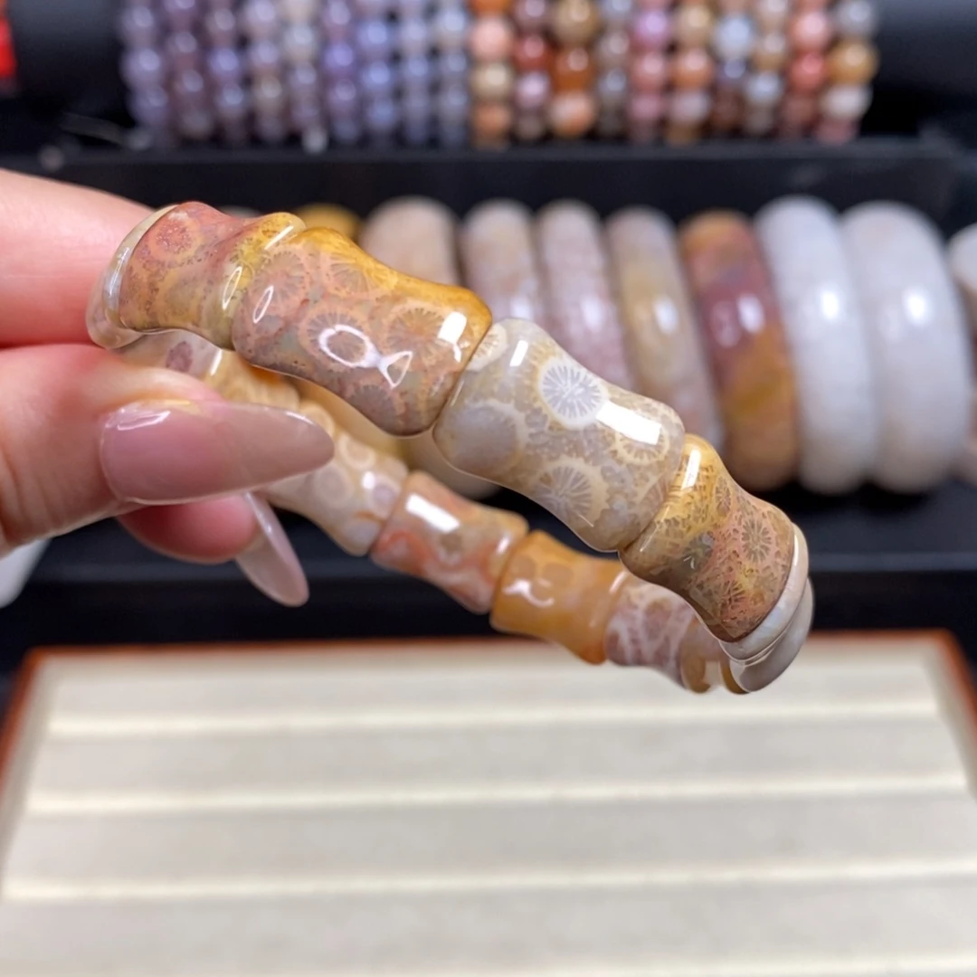 硅化玉手镯未镶嵌彩花竹节