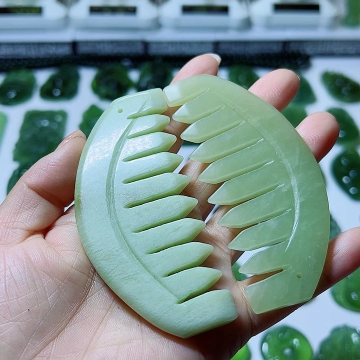 蛇纹石玉合金梳子