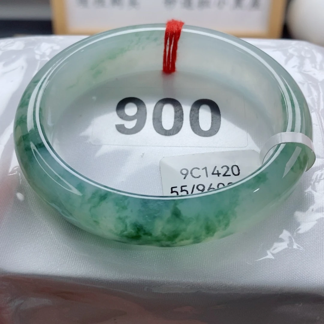未镶嵌手镯（贵妃镯）翡翠天然A货翡翠手镯