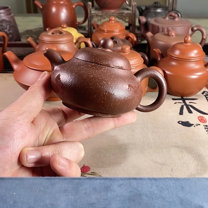 茶壶段泥紫砂的微瑕
