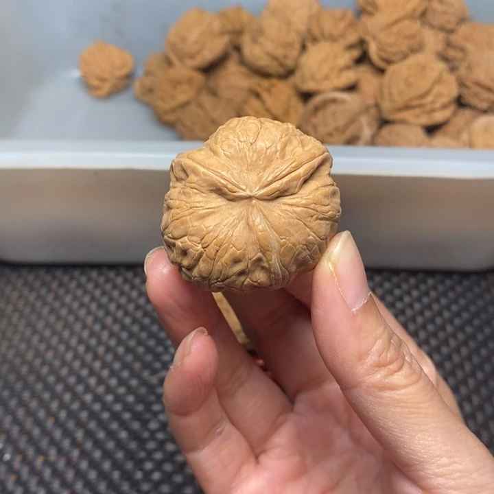 是***辰吊坠文玩核桃文玩核桃异形单只