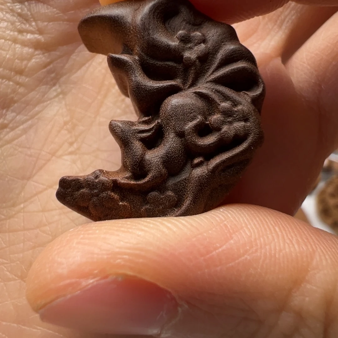 檀香木月亮凤九老山檀