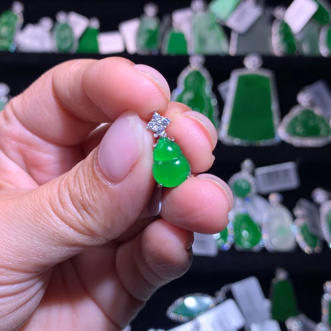 【闪购商品】银S925镶嵌戒指翡翠