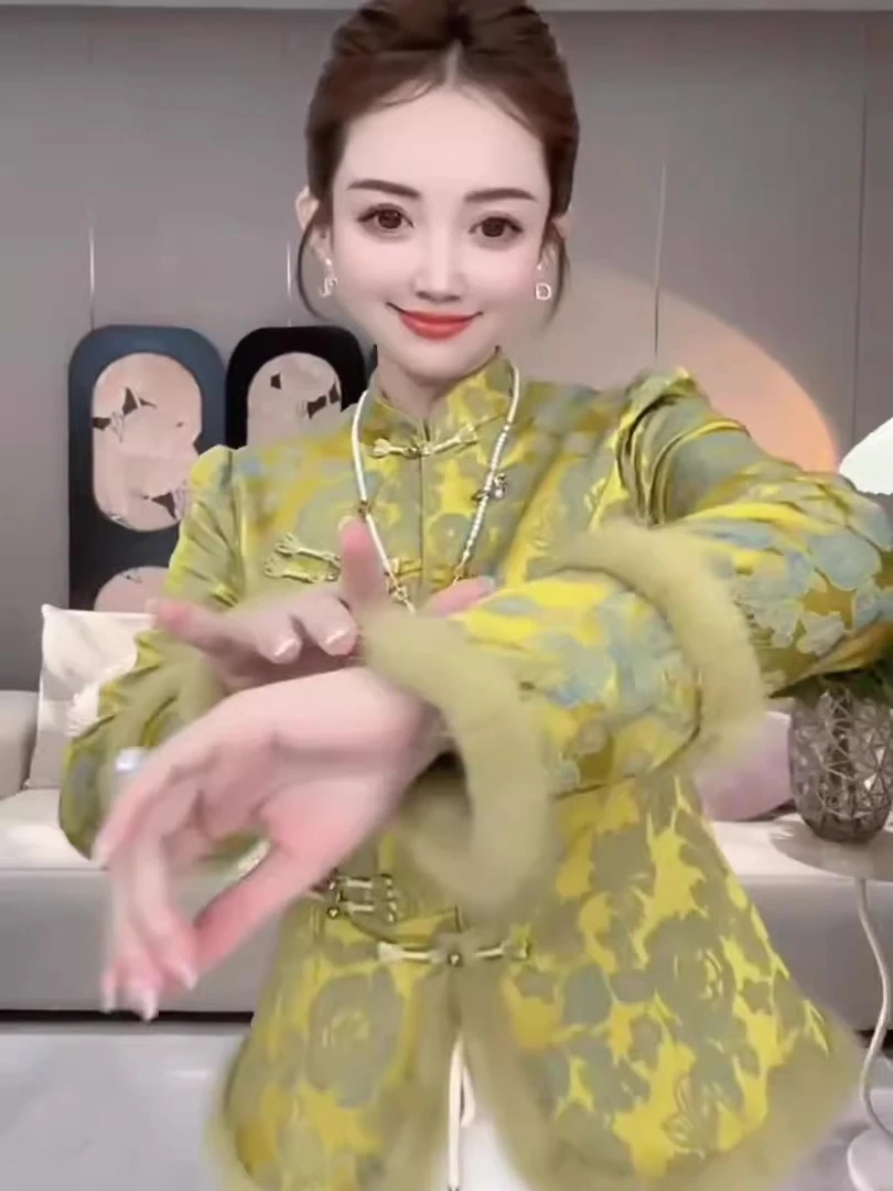 高端精致洋气新中式国风女装外套秋冬修身显瘦百搭保暖气质上衣潮